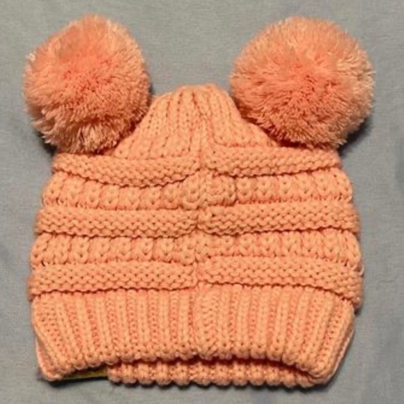 Infant CC beanie - Picture 2 of 3